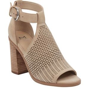 NEW Marc Fisher Vixen Suede Peep Toe Heel Sandal